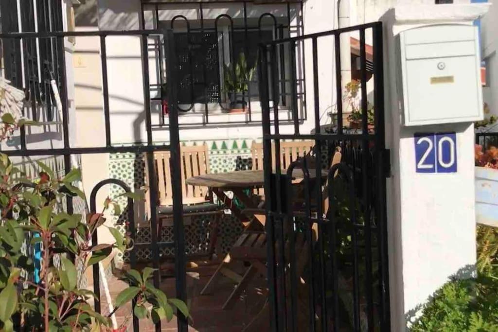Amazing Sea And Mountain View! Casita Pinata Apartment Salobrena Exterior photo